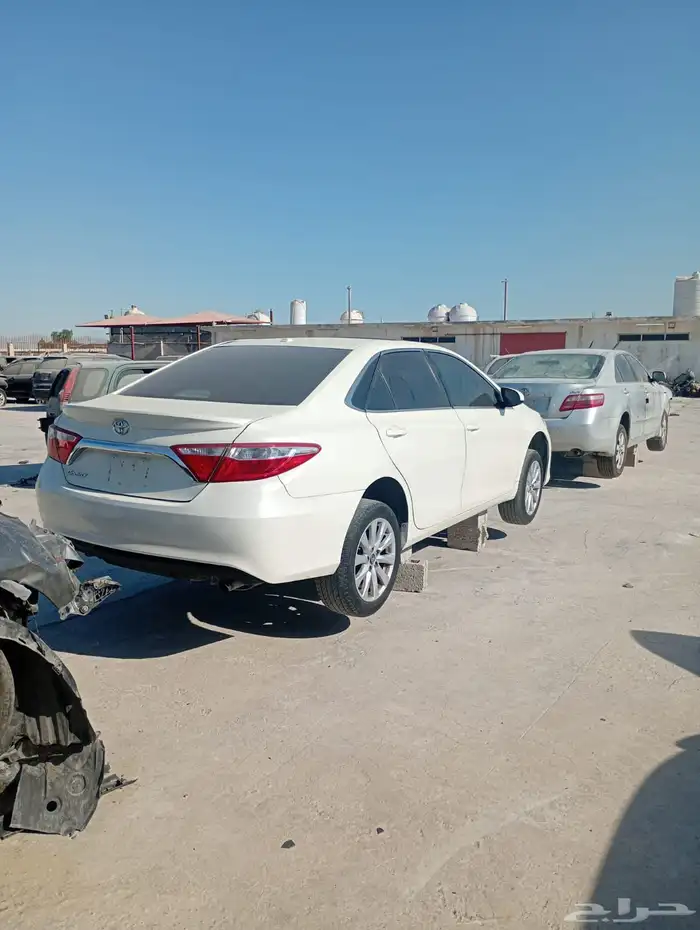 تويوتا كامري 2021 ---  2017 تشليح فقط 5