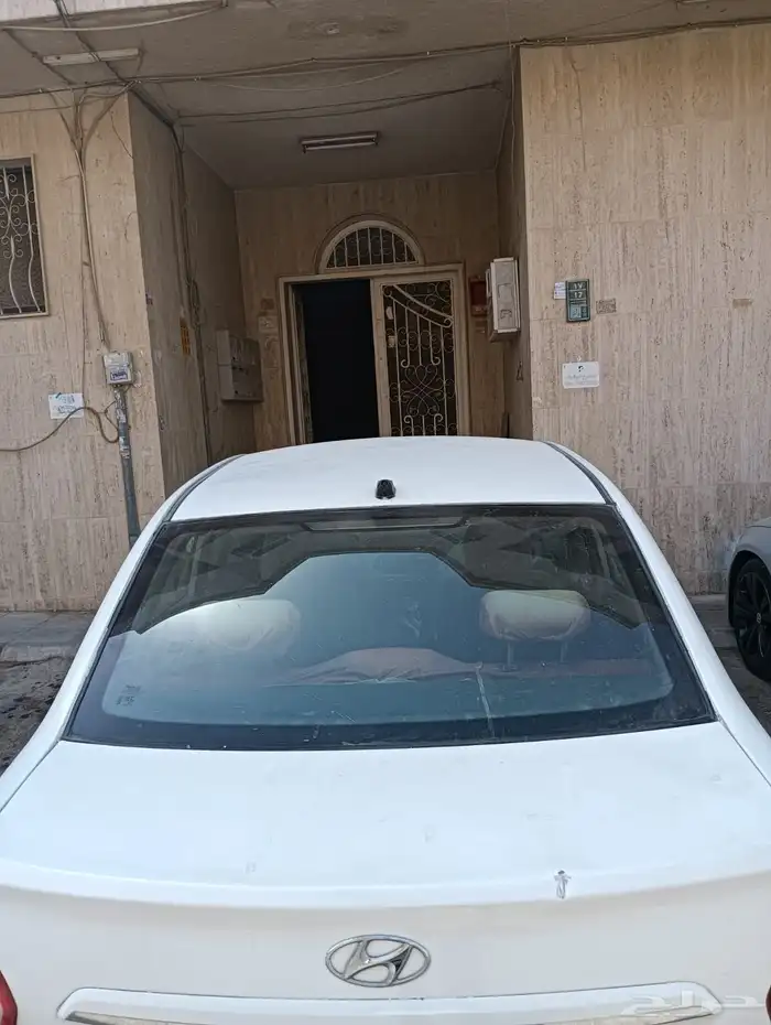 هايونداي i10 موديل 2016 9