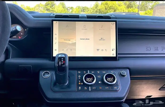 2023 Defender V8 سعر ممتاز جدا 3