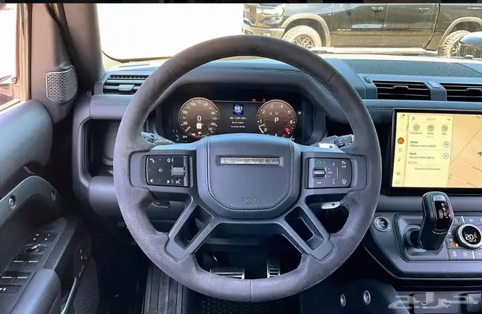 2023 Defender V8 سعر ممتاز جدا 10