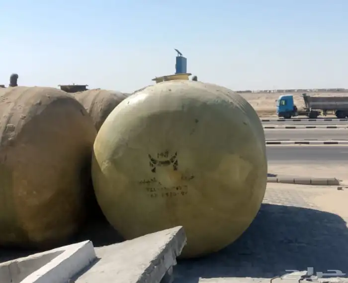 خزانات وقود بنزين ديزل للبيع المهيدب 1