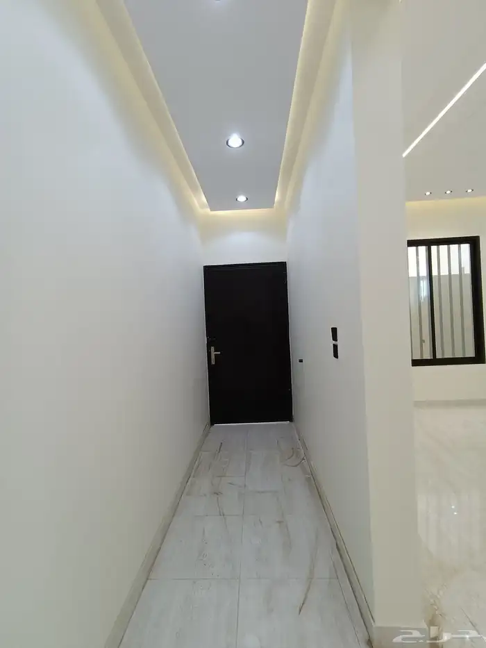 للبيع ادوار ارضيه وعلويه مدخل مستقل تشطيبات Vib 12