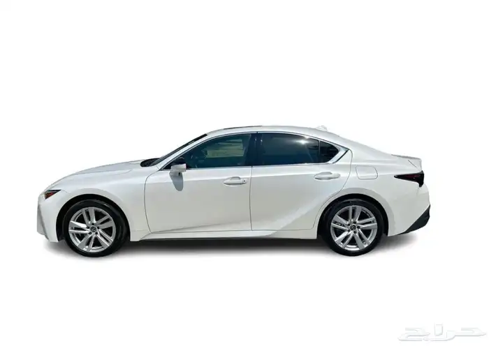 2023 Lexus IS 300 2