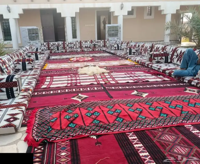 تأجير جلسات ارضيه و شعبية و مكيفات و دفايات و زل 5