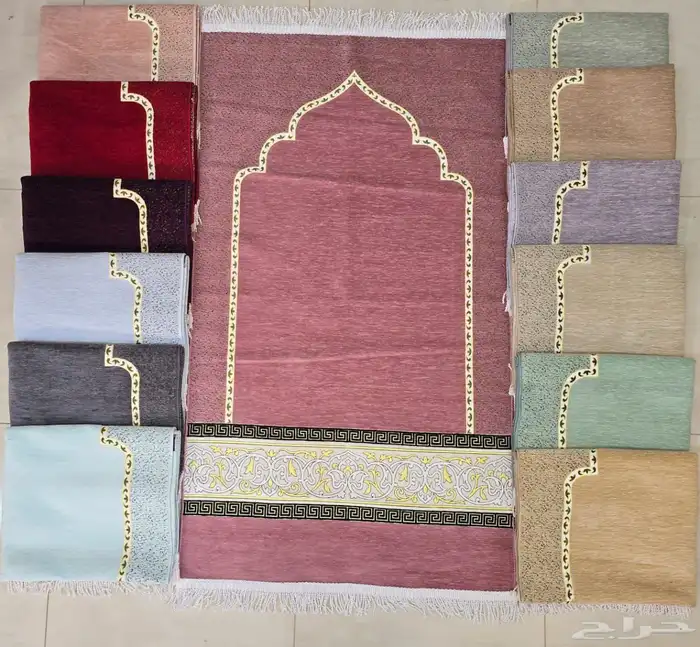 جميع أنواع السجادات واشراشف الصلاه باالجمله 59