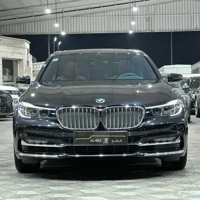 بي ام دبليو 740Li موديل 2018 عداد 28 الف كم 2