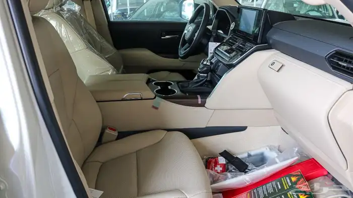 لاند كروزر جي اكس آر 4 اقساط جميع البنوك 16