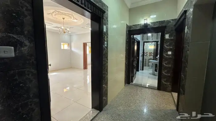 شقة فاخرة للإيجار جدة حي الحمدانية (الماجد) 4