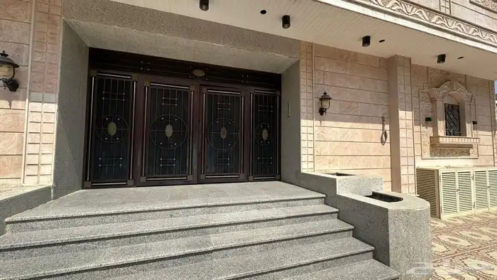 شقة فاخرة للإيجار جدة حي الحمدانية (الماجد) 0