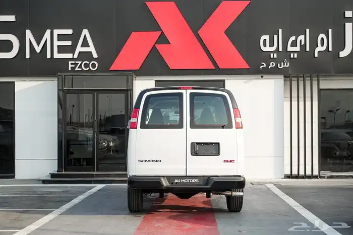 2025 GMC Savana Cargo جديد اصفار 3