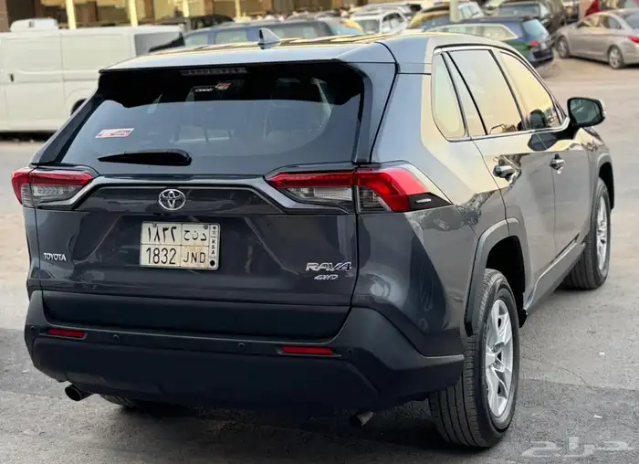 تويوتا راف فور 2021 بنزين 11