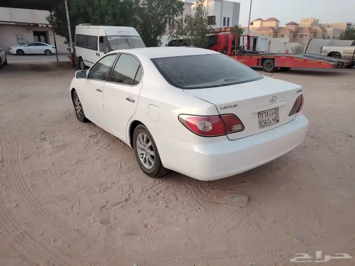 لكزس اي اس 2003 للبيع 1