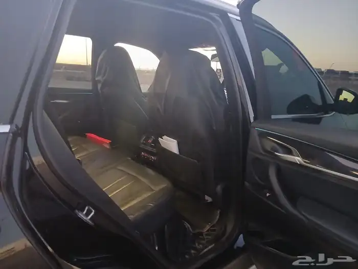 بي ام دبليو الفئة X5 2017 8