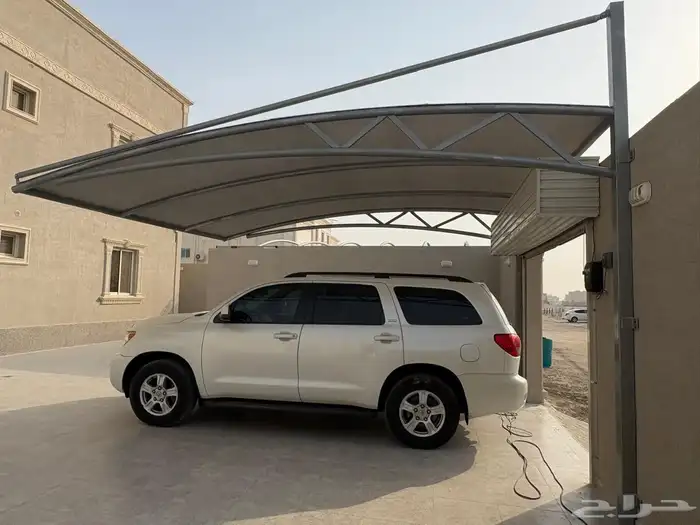 مضلات سواتر تركيب 100 ريال مربع   متر 2