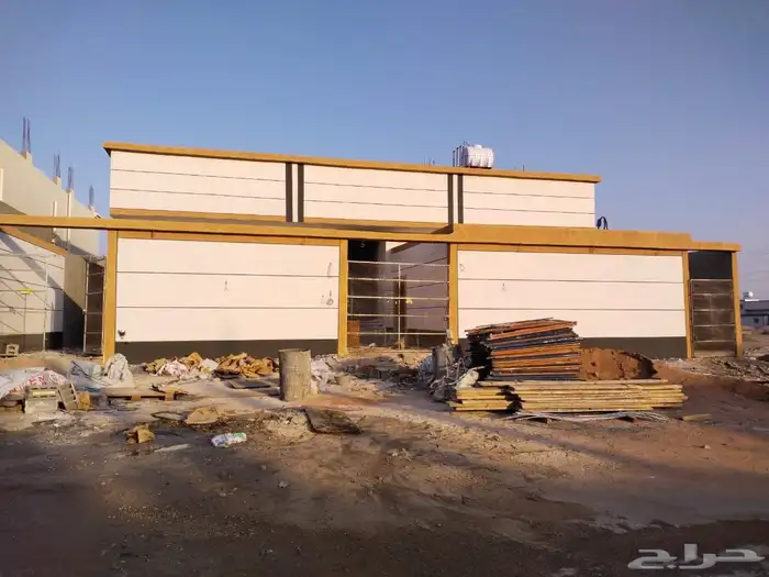 المدينه المنوره دور شبه مكتمل ومؤسس شقتين درو علوي 1