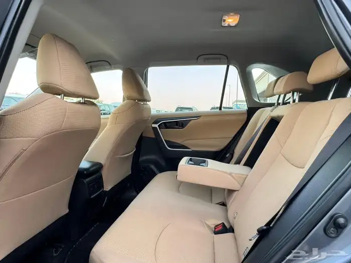 تويوتا راف فور 2021 بنزين 10