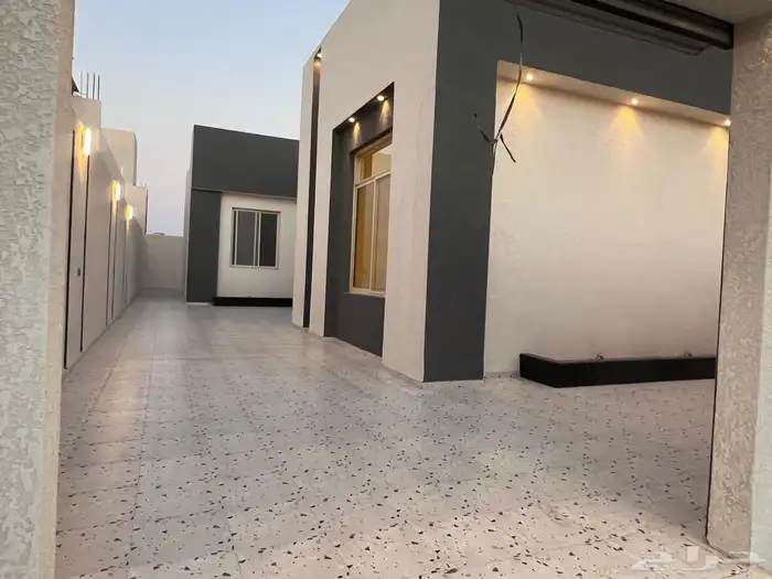 دور للبيع حي المدائن تأسيس دورين 4