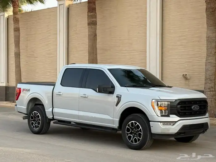 فورد 2022 F150 V8 FX4 1