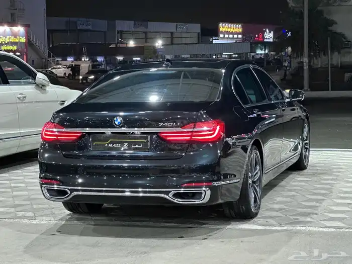 بي ام دبليو 740Li موديل 2018 عداد 28 الف كم 3