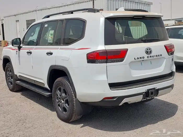 جي ار اس لاندكروزر هايبرد 2