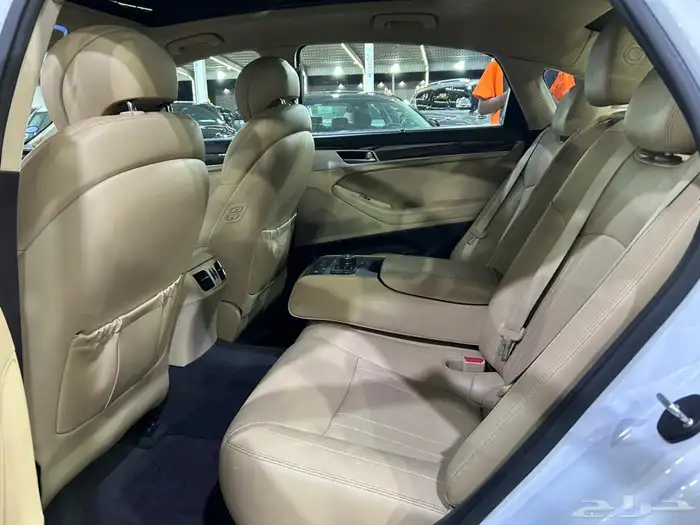 هونداي - جنسس - 2016 - بلاتينيوم - G80 ( بحاله ممتازه ) 6