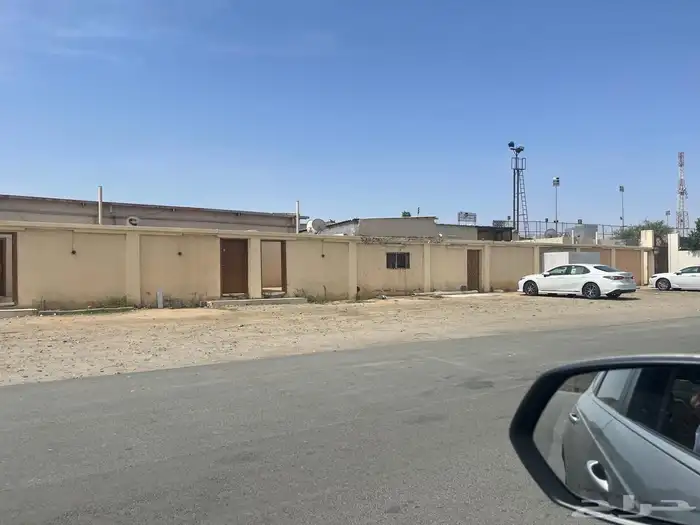 للبيع مجم ع استراحات عزاب ممي ز في وادي وج   الطائف 15