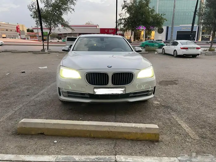 بي ام دبليو 2014 730Li 0