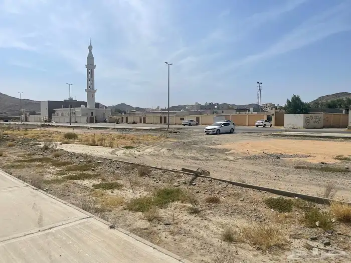 للبيع مجم ع استراحات عزاب ممي ز في وادي وج   الطائف 5