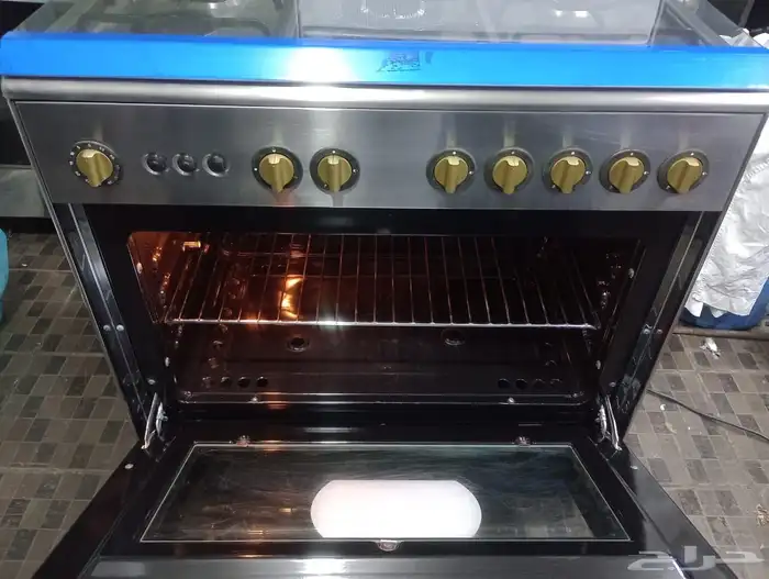 للبيع فرن مستقدم نظيف اصلي تالي تالي مق 50 80 من جده 4