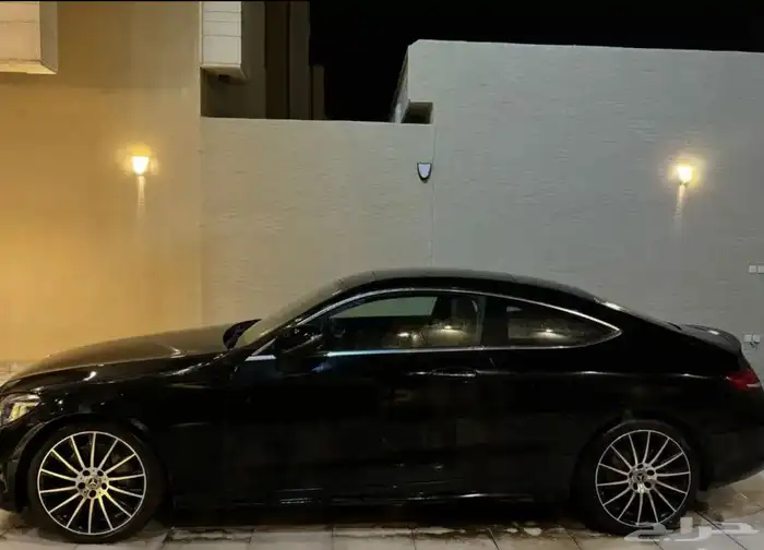 مرسيدس C300 كوبيه للبيع 6