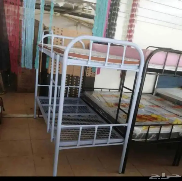 غرفة نوم كاملة  أثاث منزلي  سرير ودولاب وبطانيات 12