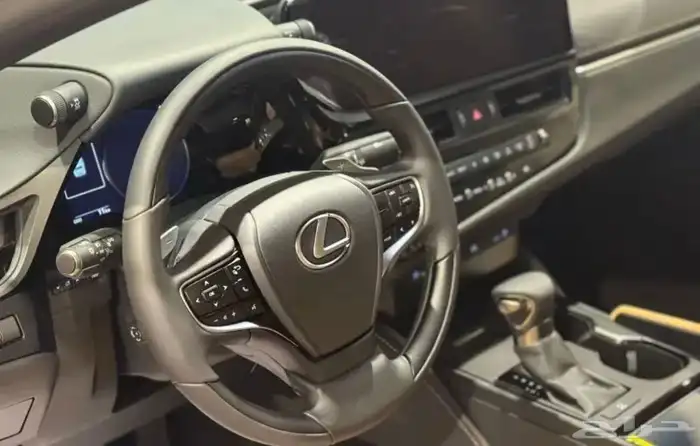 لكزس 350 فئة CC 2