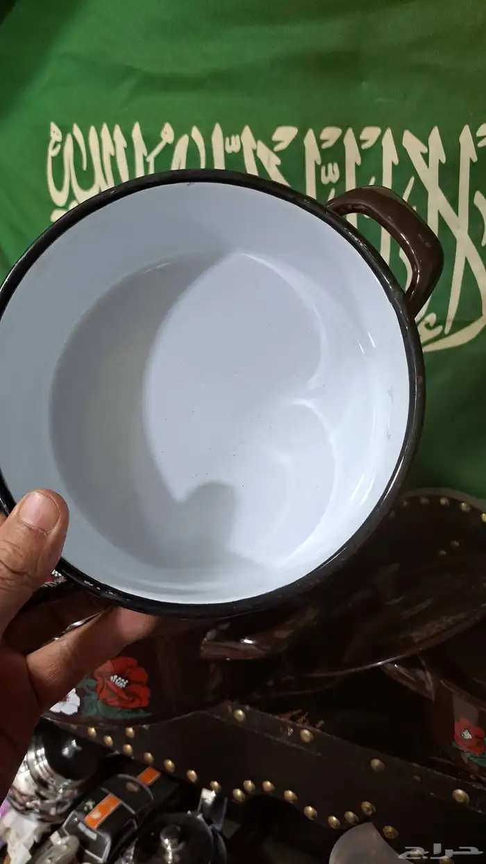 طقم طناجر قديم 1