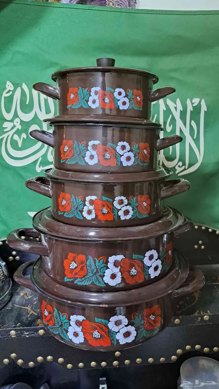 طقم طناجر قديم 0