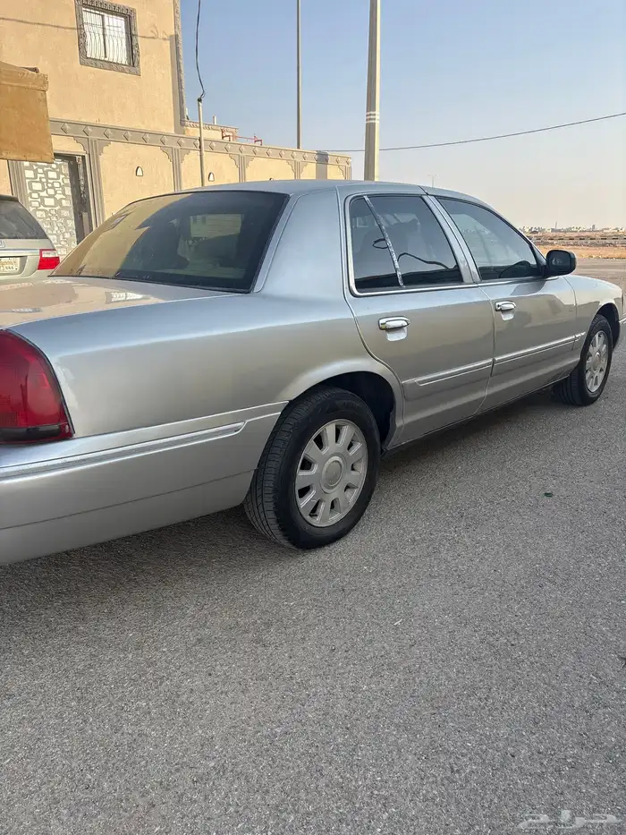 فورد قراندماركيز 2004 المحركات مكينة قير مكيف كلش تمام 3