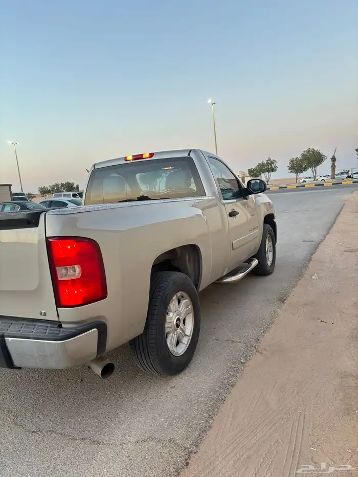 شفرولية سلفرادو 10
