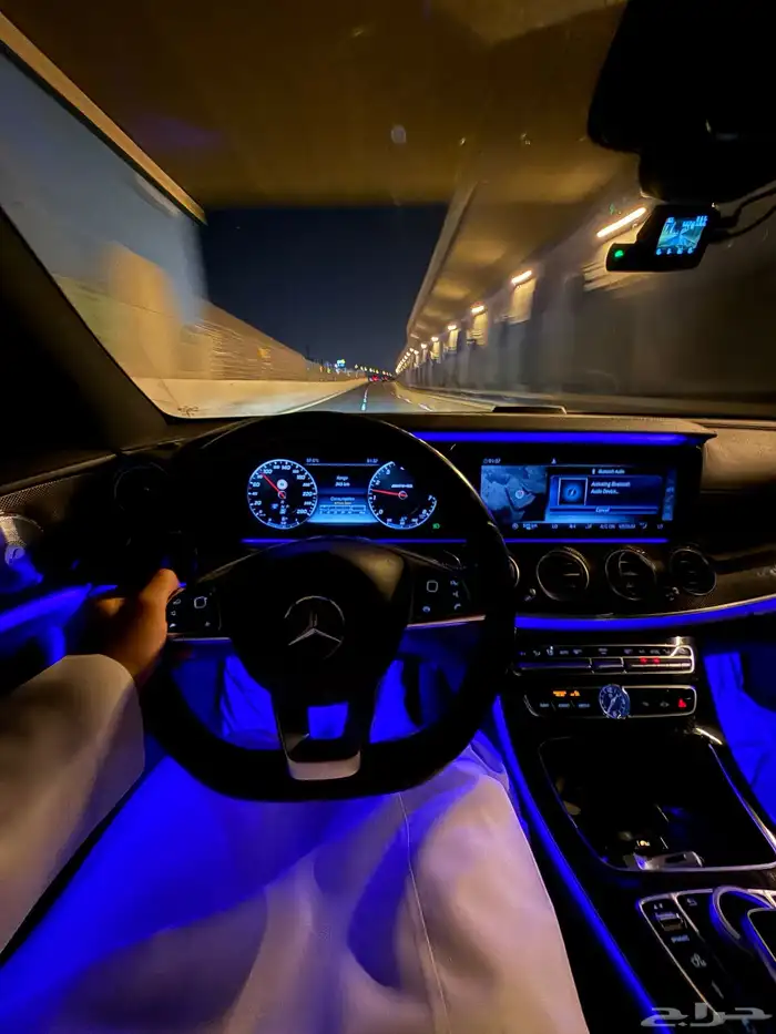 مرسيدس E43 AMG 3