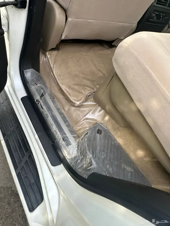 لاندكروزر GXR3 2010 18