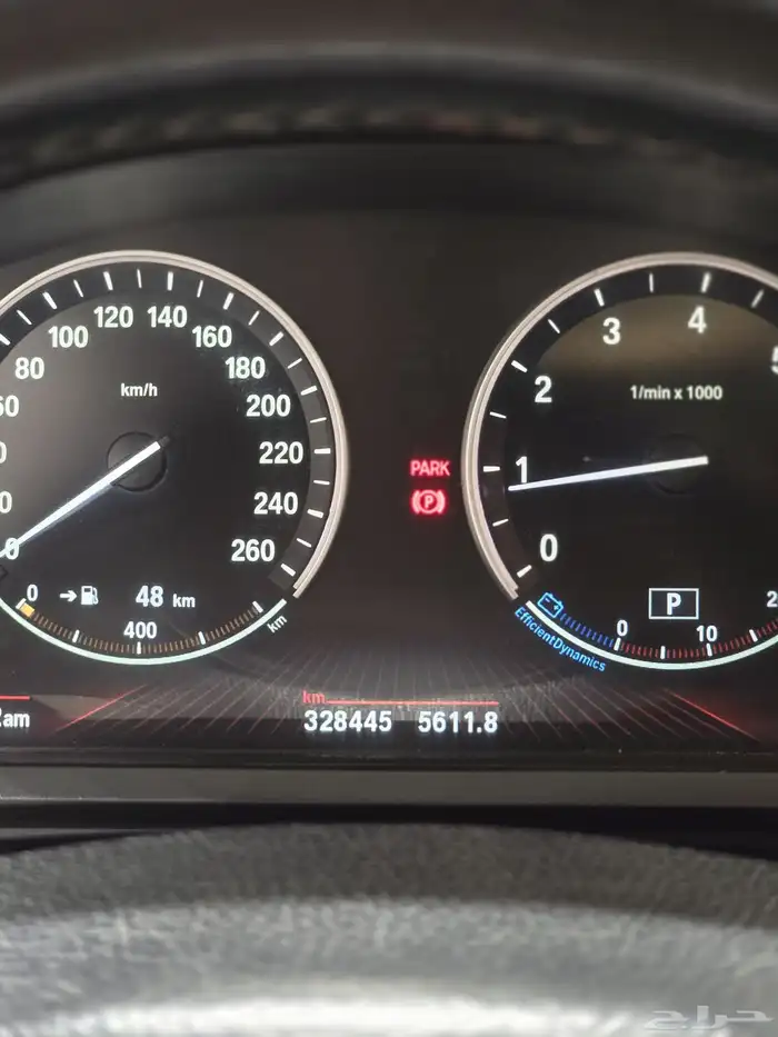 بي ام دبليو 750Li موديل 2012 بحالة ممتازة 18