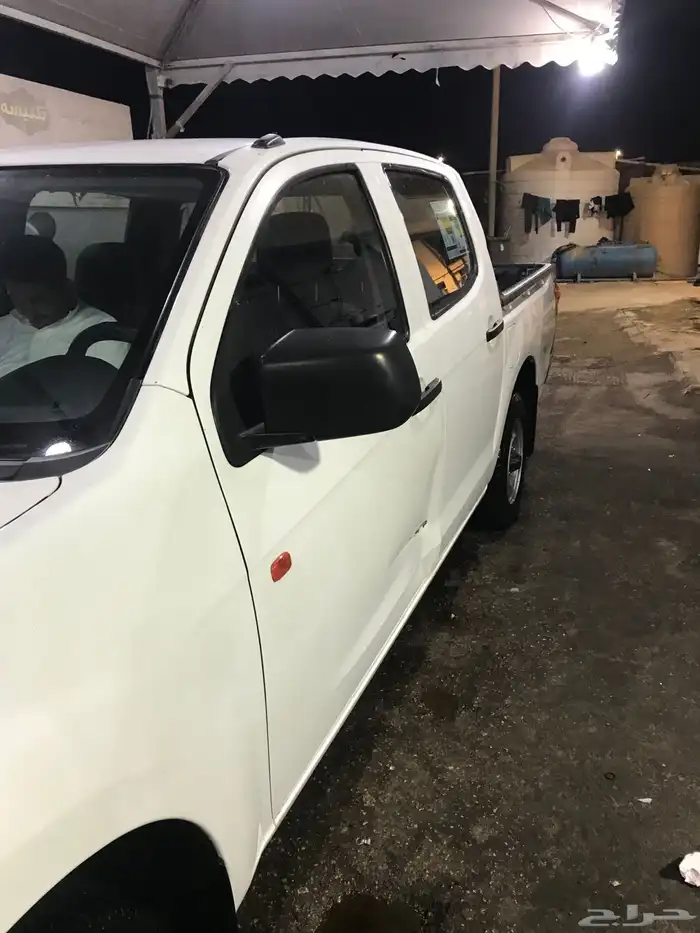 سياره وانيت ايسوزو موديل 21 بودي وكاله نظيف ممشى 112 الف 4