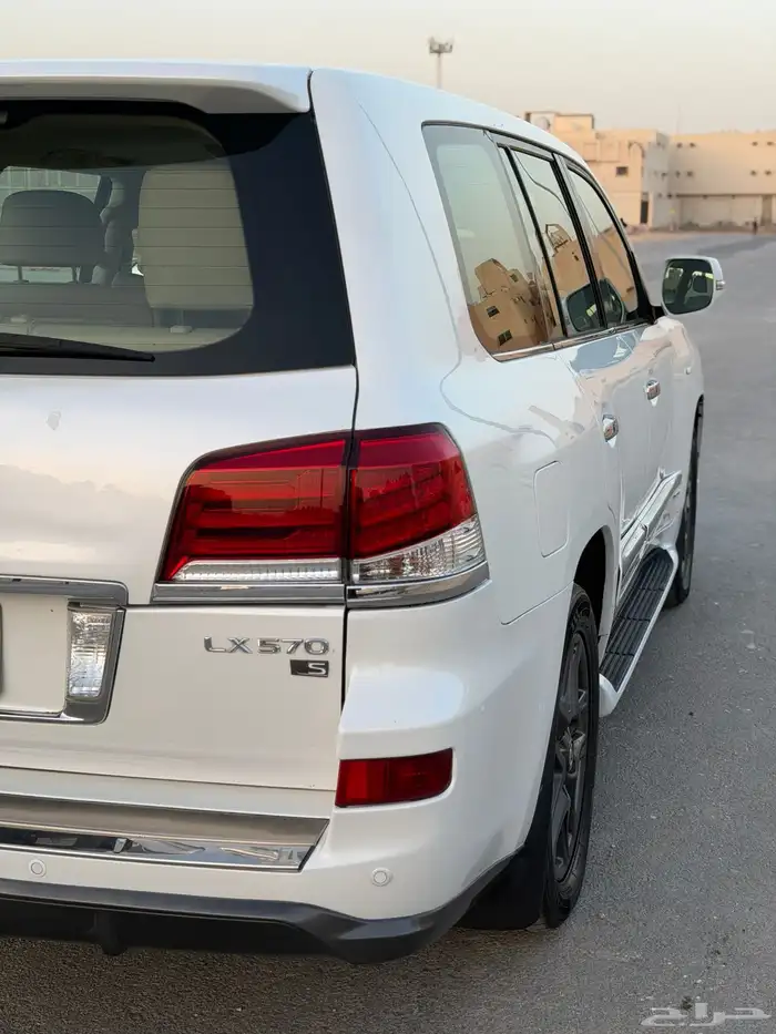 لكزس LX570 9