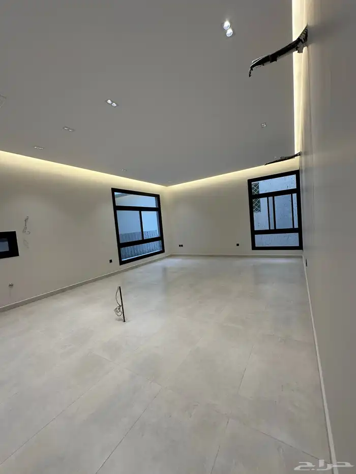 للبيع شقق فاخره في جده حي النزهة 21