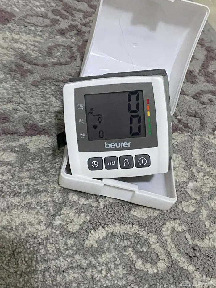 جهاز قياس الضغط بالمعصم 2