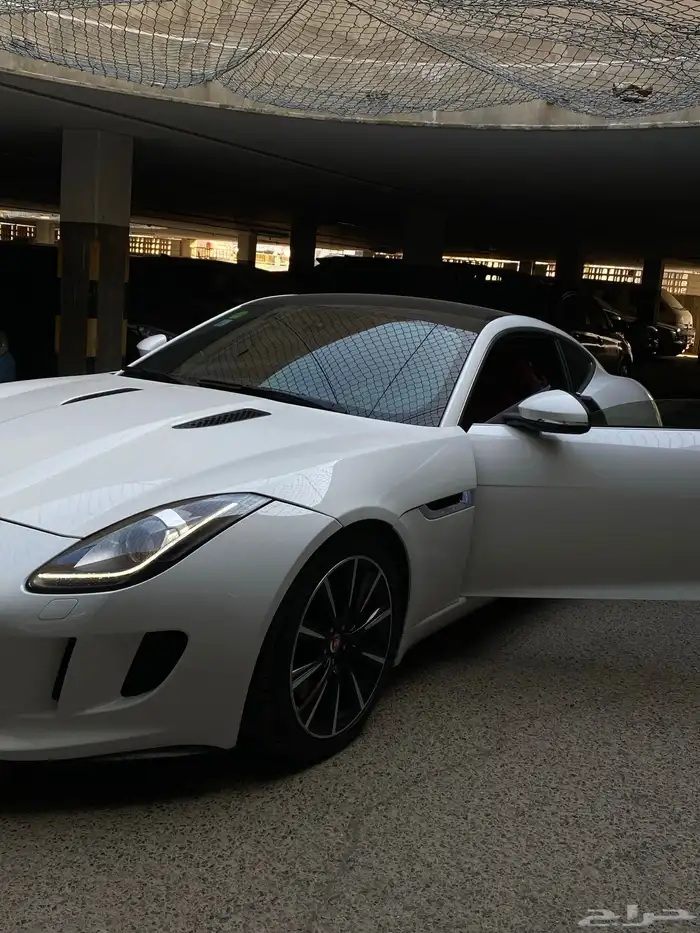 جاغوار سبورت F-TYPE 0