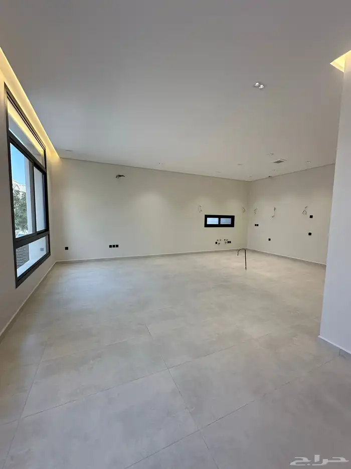 للبيع شقق فاخره في جده حي النزهة 3