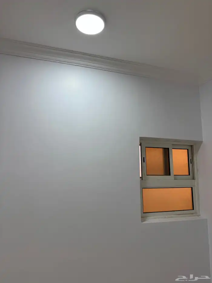 شقة تسع غرف في حي التلال 20