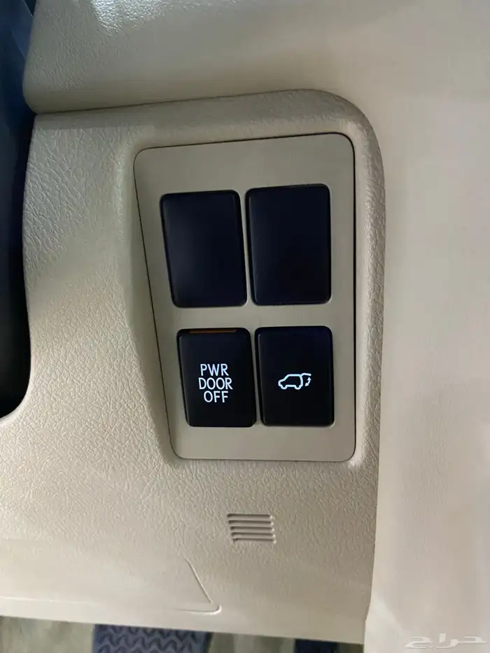 لكزس LX 570 المديل 2018 العدد 201 الف 14