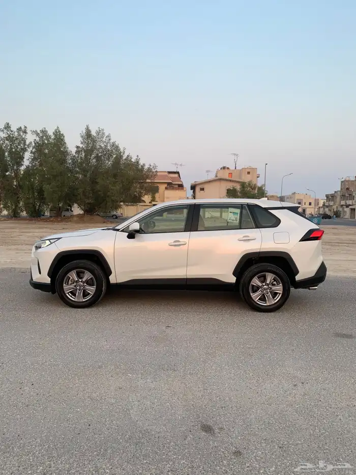 تيوتا رافور 3