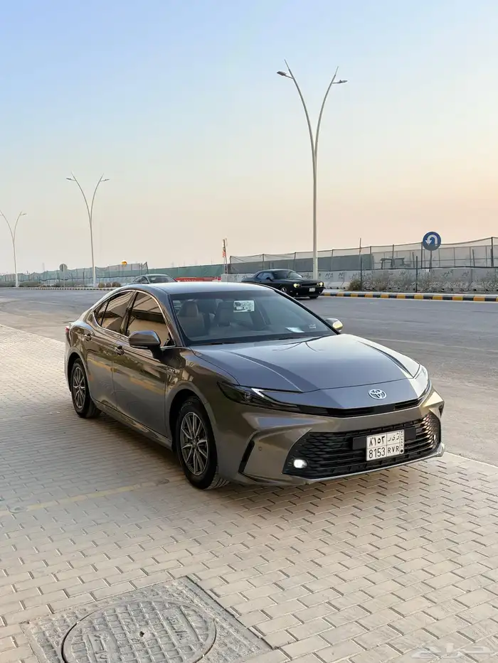 كامري هايبرد 2025 2