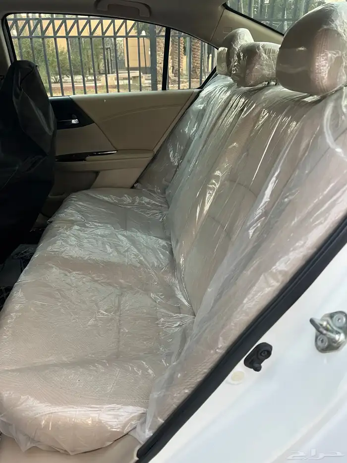 للبيع هوندا اكورد ((فل كامل مخمل 2017)) 42